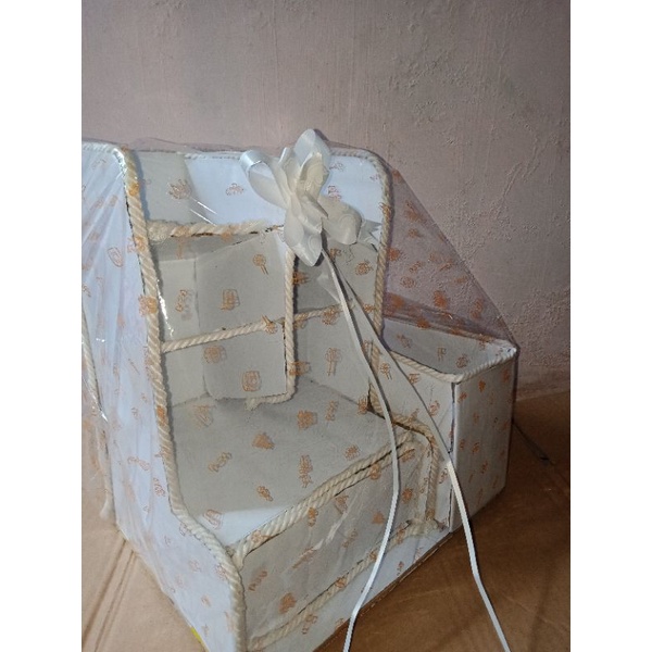 

STATIONERY ORGANIZER DARI KARDUS