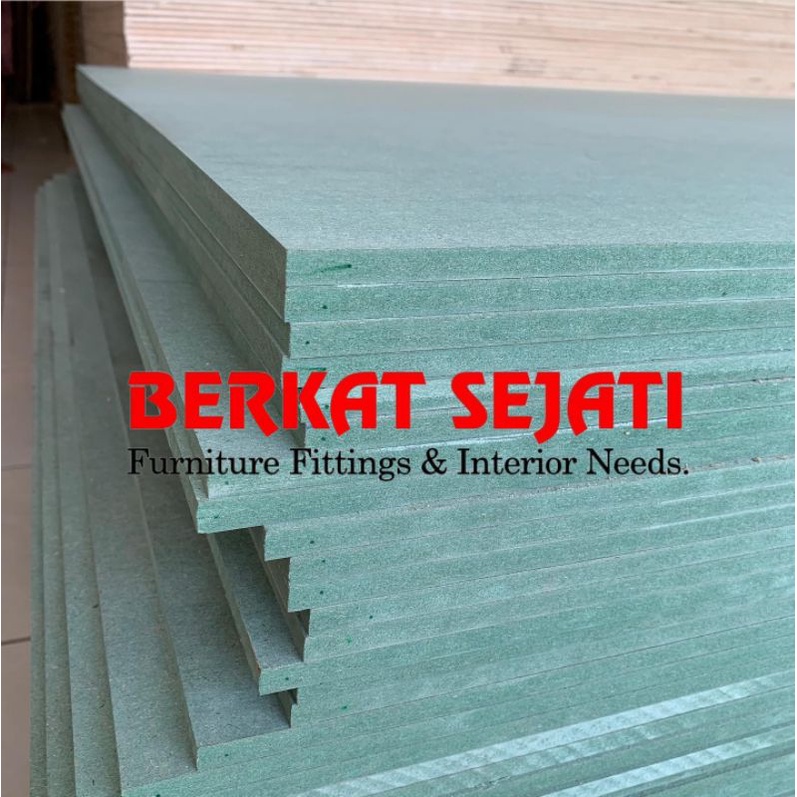 HMR MDF Hijau Tahan Air 3mm 3 mm / Medium Density Fibreboard MDF HMR