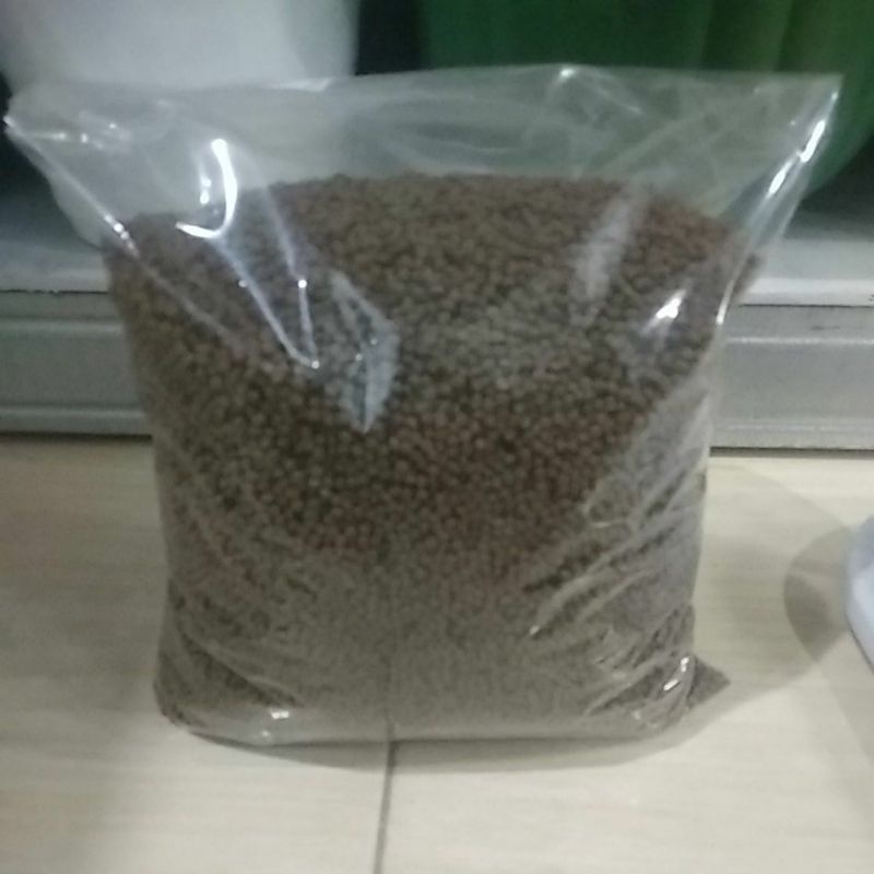pakan ikan lele,nila 1 kg