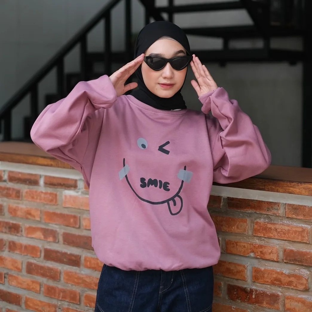 Smiley Sweater - Sweater Hoodie Unisex Terbaru