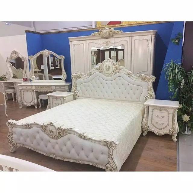 Set kamar tidur mewah modern meubel mebel furniture kayu jepara terbaru terkini murah terlaris