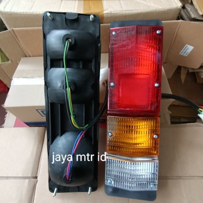 lampu stop belakang isuzu panther pickup/KAD Dyna saurus harga per 1 set 2pc