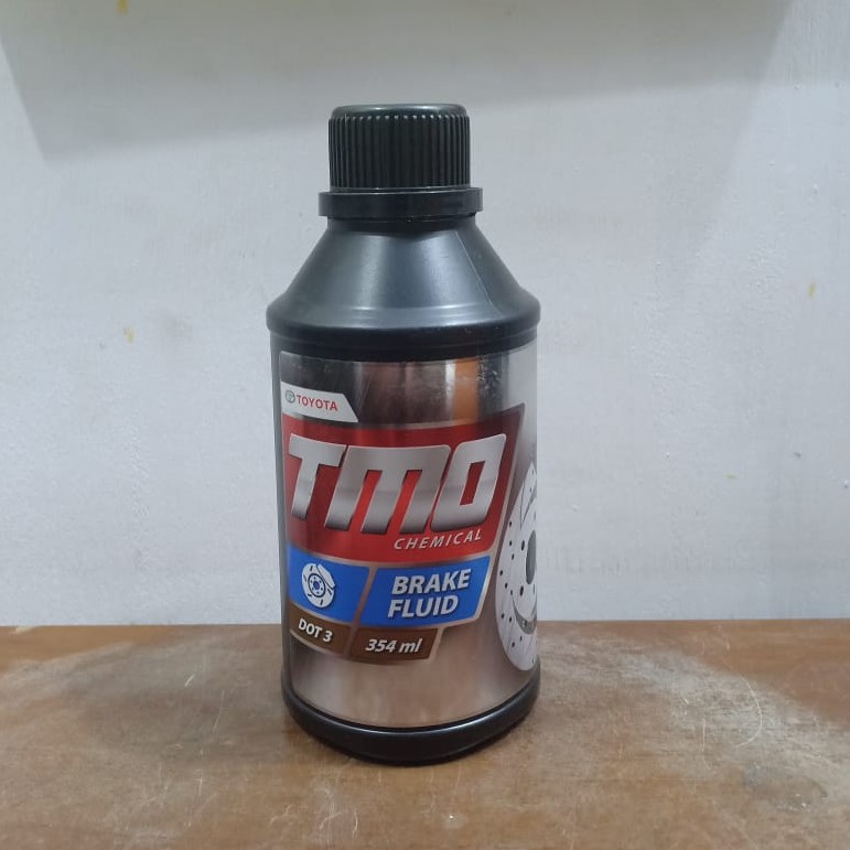 MINYAK REM TMO TOYOTA DOT 3 - BRAKE FLUID TMO TOYOTA - MINYAK REM