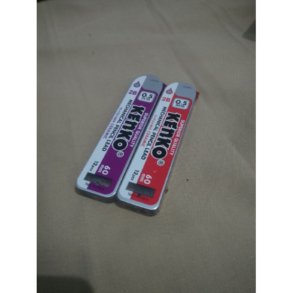 

Isi pensil mekanik KENKO 2B 0.5