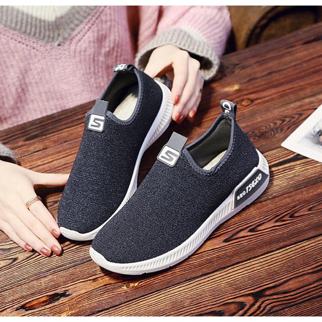 TBIG [COD] Sepatu Slip On S Fashion Sepatu Wanita Kuliah Kerja Santai Sepatu Import