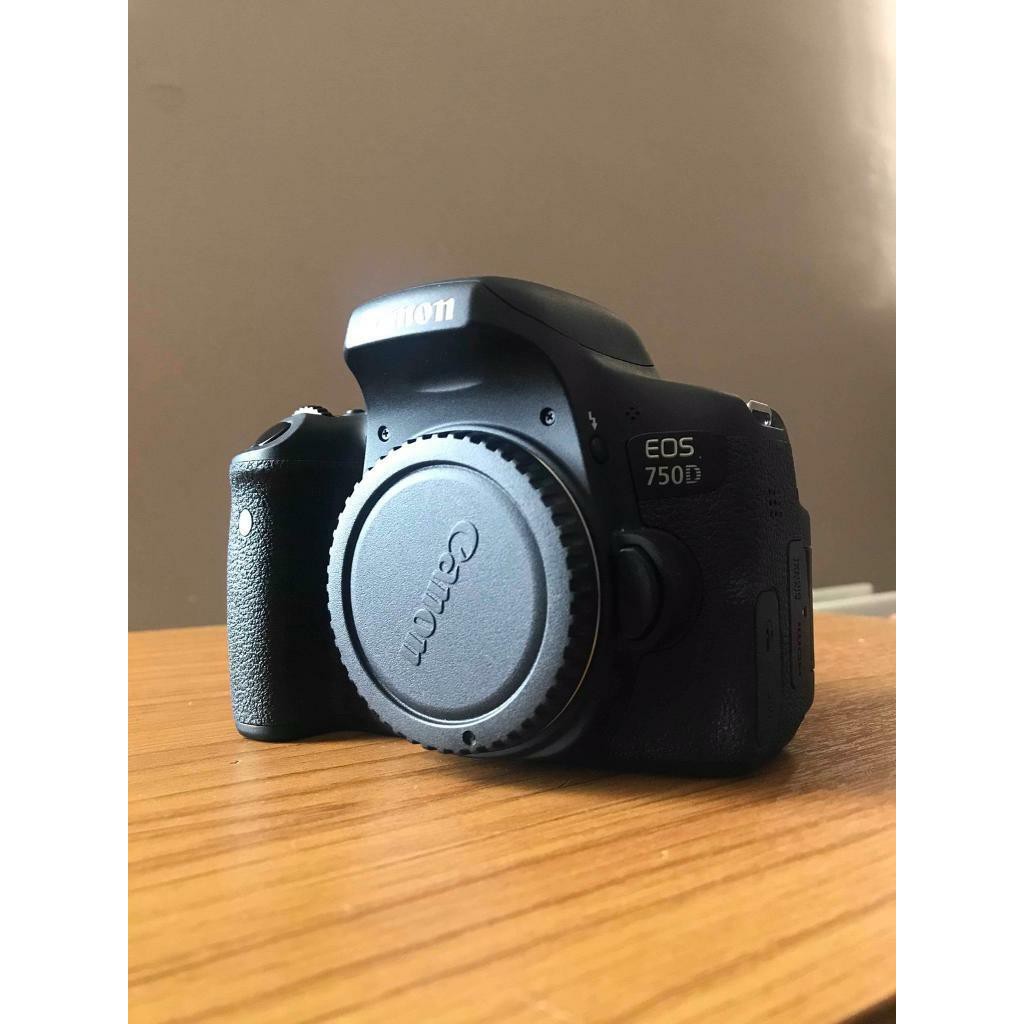 Canon EOS 750D second BODY ONLY