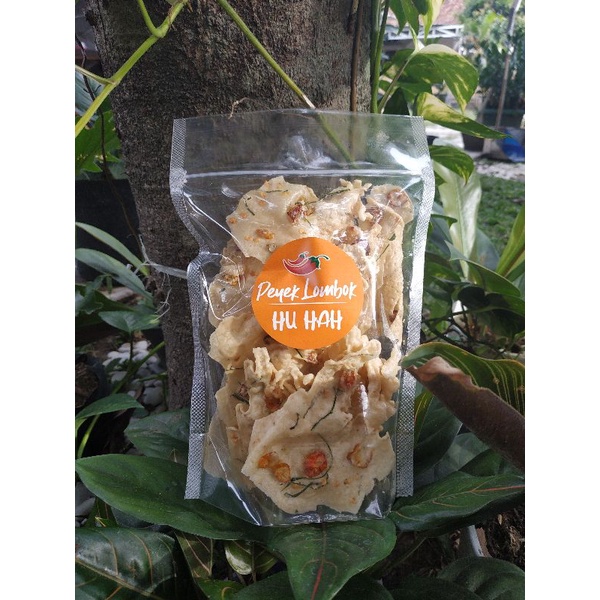 

Peyek Lombok Camilan Kripik Pedas