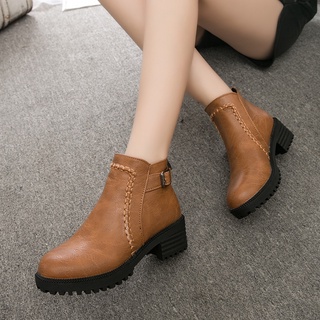 casual heel boots