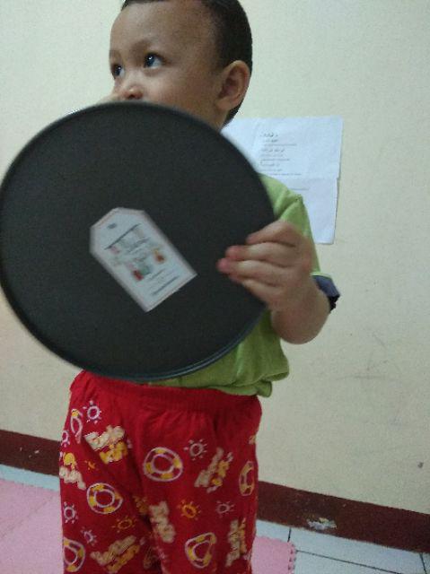 Non Stick Pizza Pan 22cm