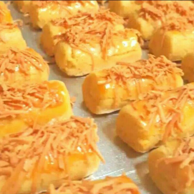 

KUE KERING LEBARAN KASTANGEL KEJU