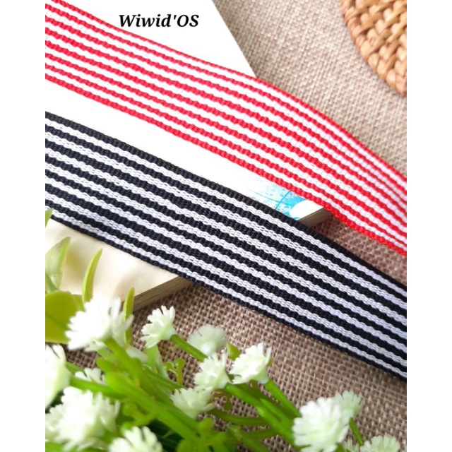 

(1 yards) PITA TWILL GARIS 2,5 CM