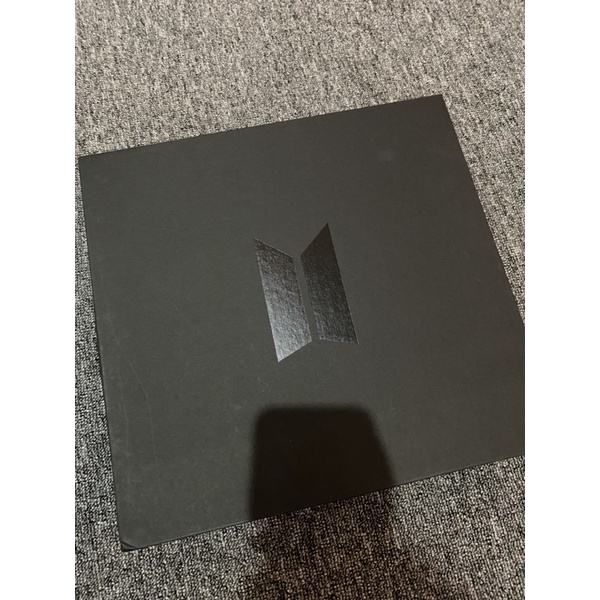 [Booked] BTS Merch Box #1 Set