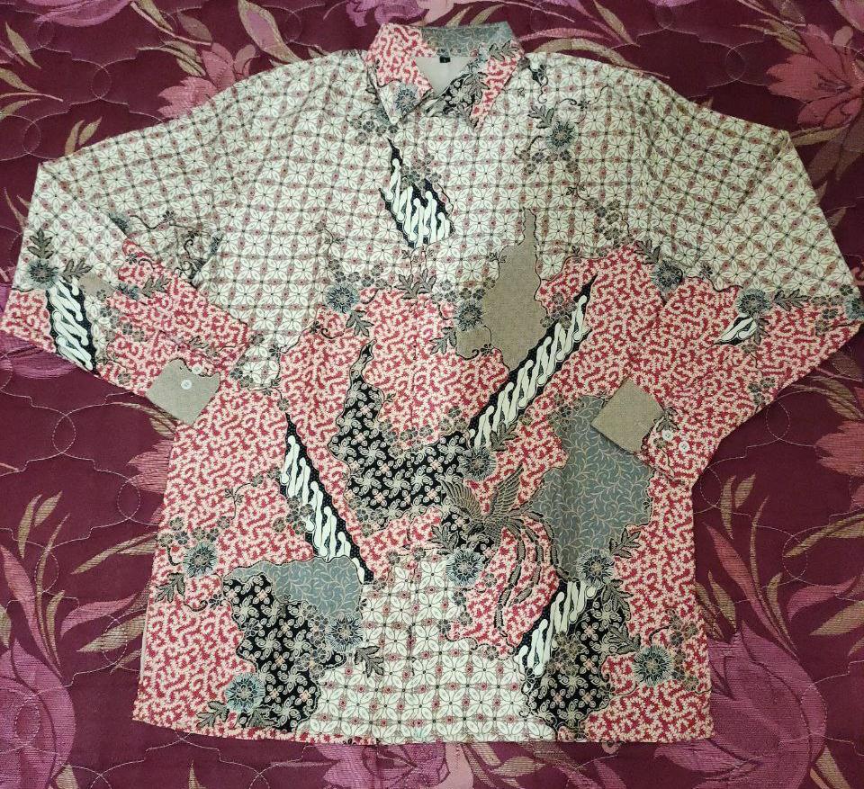 Kemeja Batik Pria Semi Sutra Silky Premium Puring Istimewa