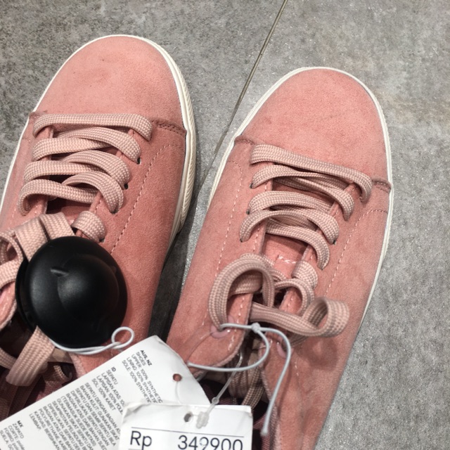 Sepatu H&M