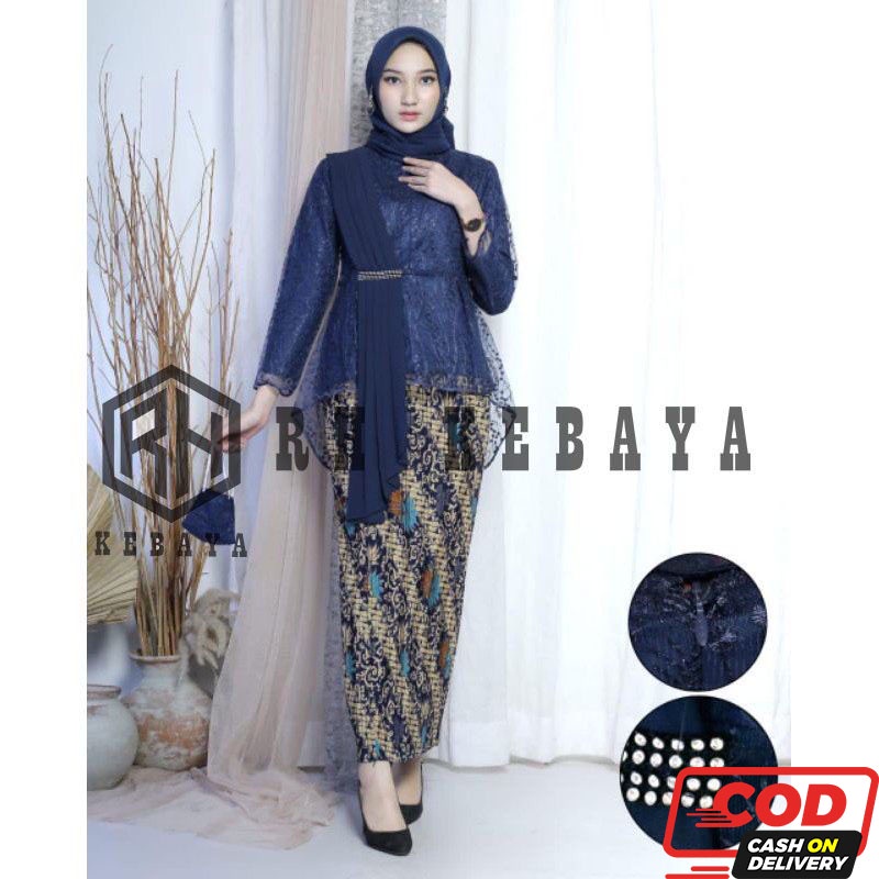 Kebaya Modern Brukat Wisuda dan Pesta Model Aurora Selendang