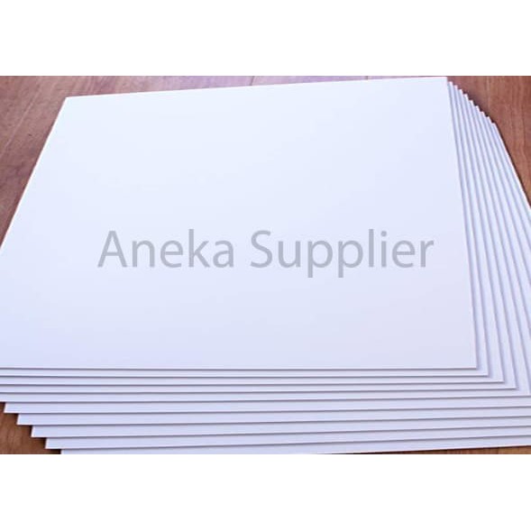 Foamboard 5 mm - 100x50 cm (pvc foam board)