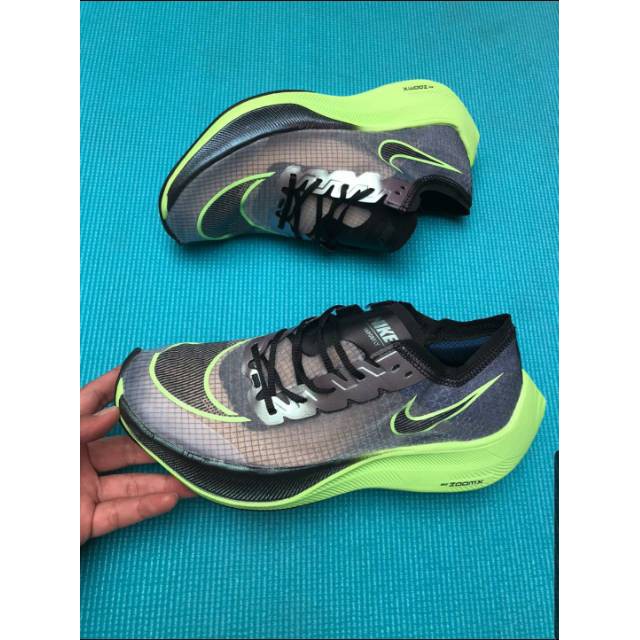 SNEAKERS COWOK HITAM BIRU MISTY  NIKE ZOOMX VAPORFLY NEXT% "VALERIAN BLUE/BLACK-VAPOUR GREEN"
