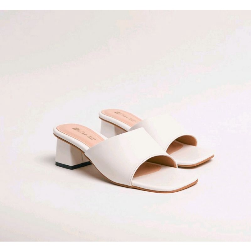 Slop Sandal Ukuran Luar Negri 5cm / Sendal HigHeels Big Size 41-45 Putih Heels Ukuran JUMBO Hak Tahu Putih