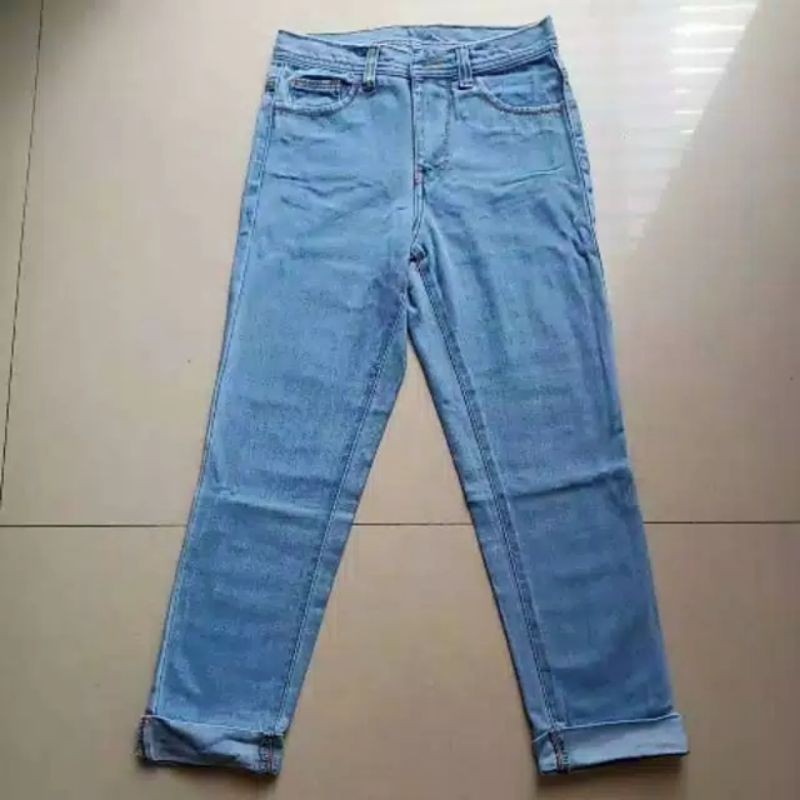 NEW BOYFREN Jeans Celana panjang wanita