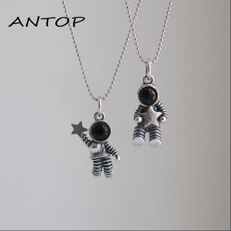 Kalung Couple Pasangan Liontin Astronot Hip Hop Pria Keren Necklace Choker ANTOP