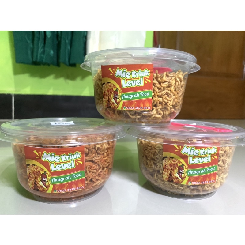 

Mie Kriuk Spesial