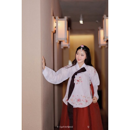 HANBOK ROYAL