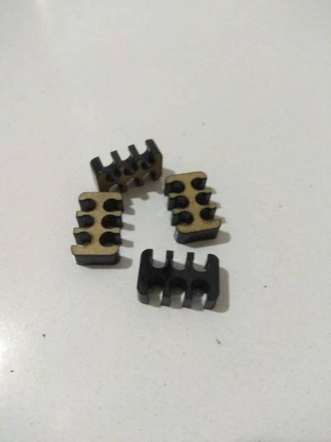 6 Pin Hitam Sisir Kabel Psu Cable Comb Sleeved