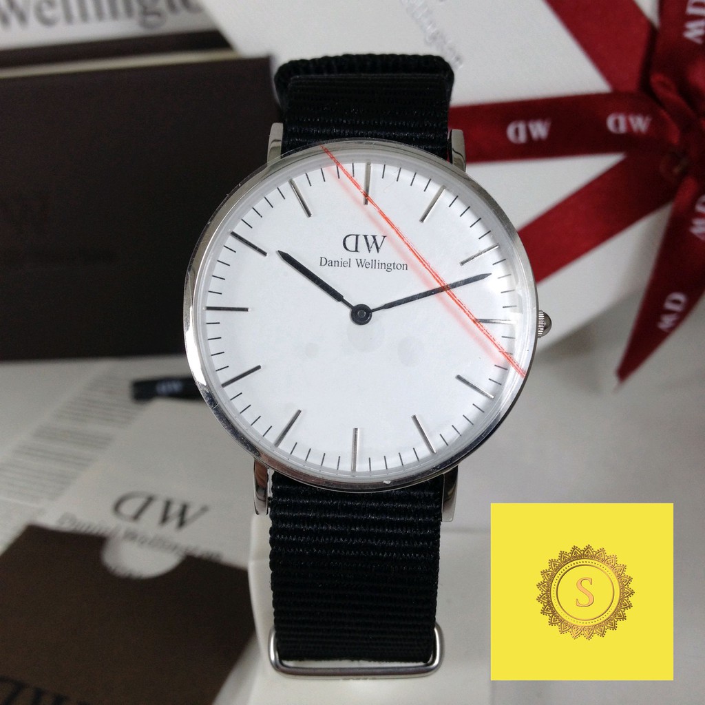 DANIEL WELLINGTON White Cornwall 28/32mm Silver Ring