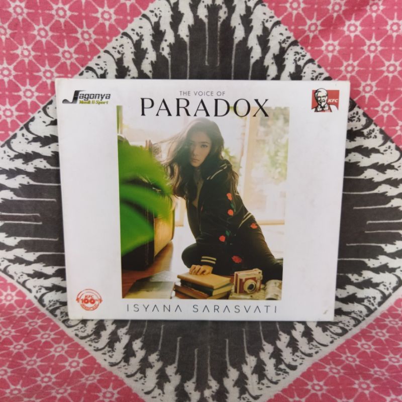 CD Isyana Sarasvati - Paradox - Bekas