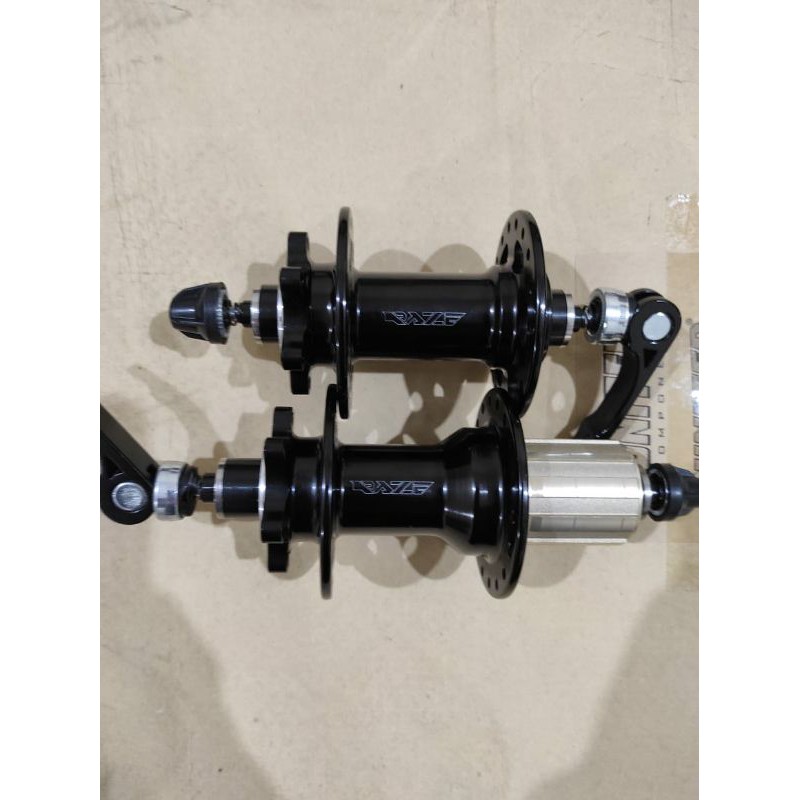 hub raze 36 hole
