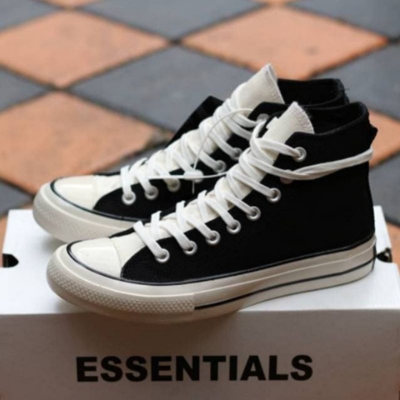 Sepatu Converse black high Essentials Black & Cream