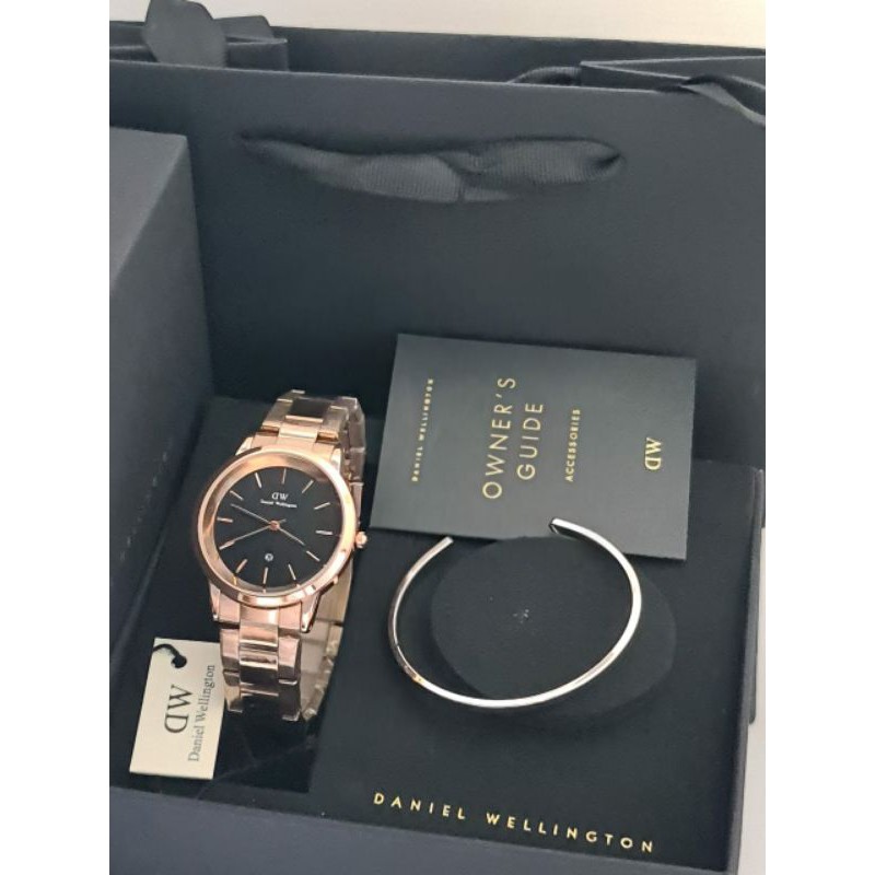 DW Jam Tangan Wanita Analog Stainless Steel Strap 32mm