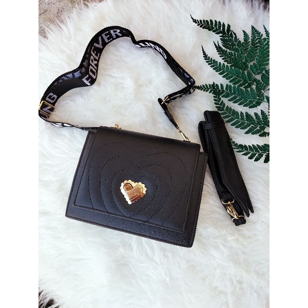 New Arrival Tas Wanita 2in1 Love Black Tas slempang Tas Kondangan