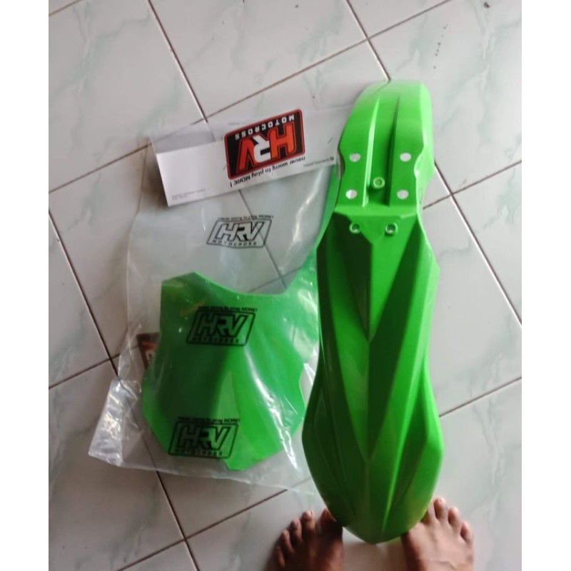 Paket Spakbor depan+ Papan Nomor KX 250 F - HRV