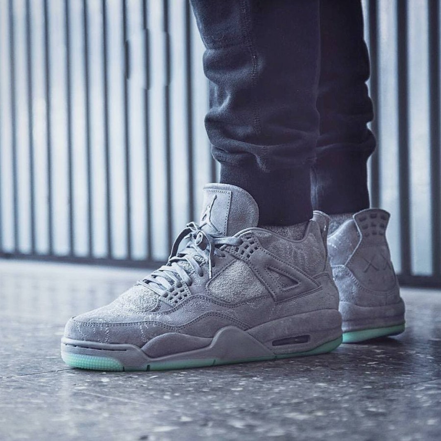 gray jordan 4s