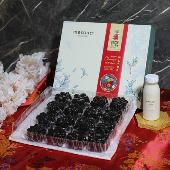 

HAMPERS Mini Cincau Hitam Pudding/ Jelly Mesona (dengan box)