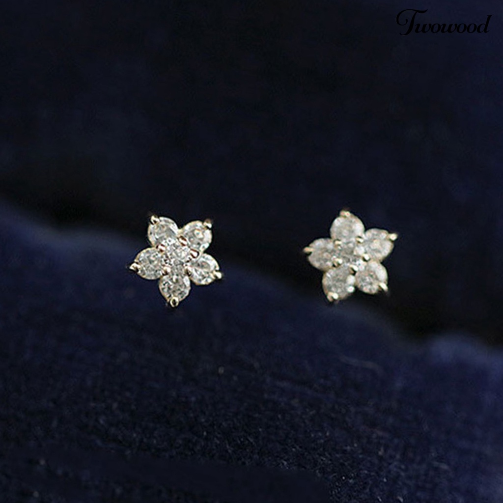 1 Pasang Anting Stud Bentuk Bintang Bahan Cubic Zirconia Untuk Wanita