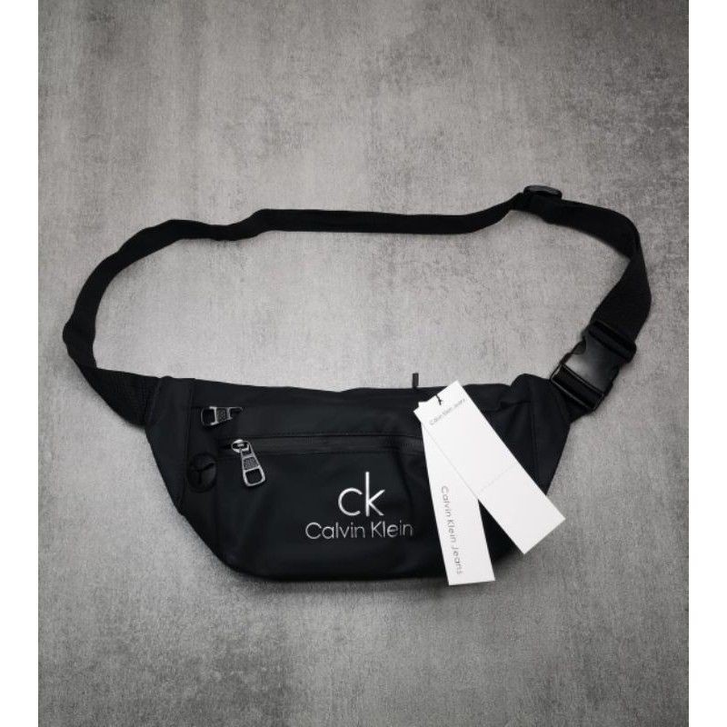 Waistbag pinggang Calvin Klein import casual