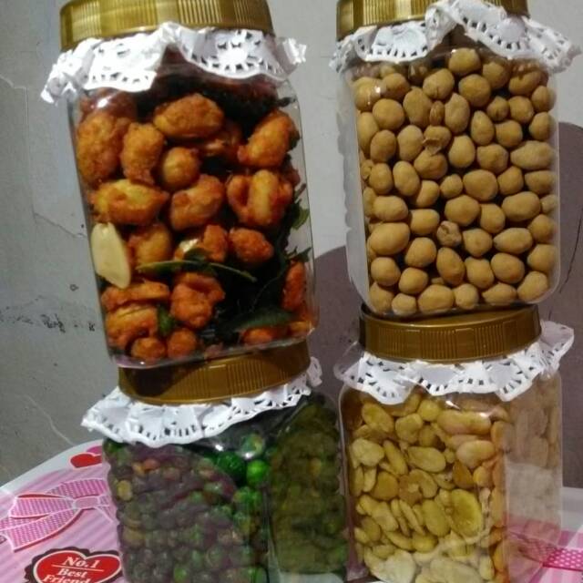 

Paket Lebaran 4 toples