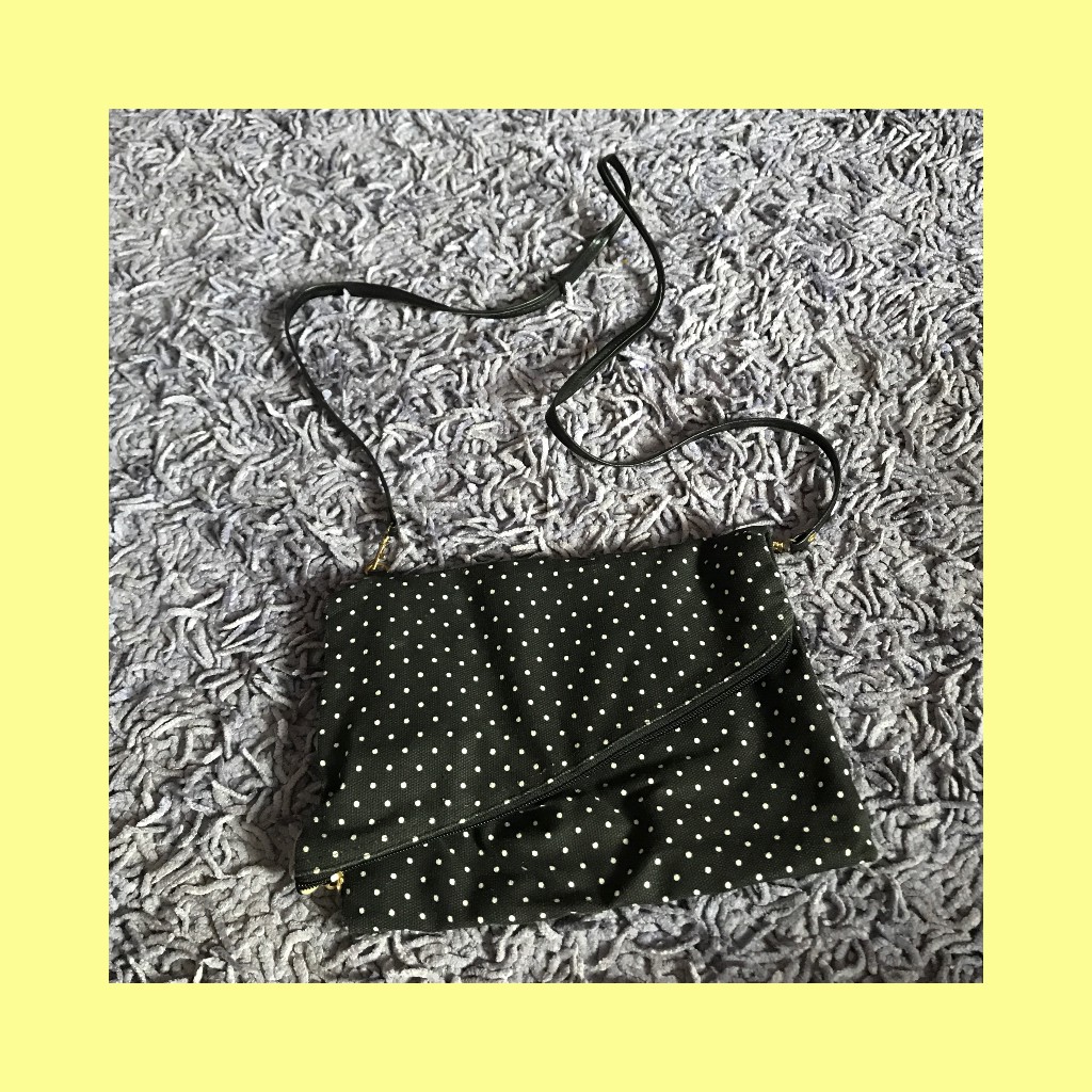 SLING BAG POLKADOT tas wanita black