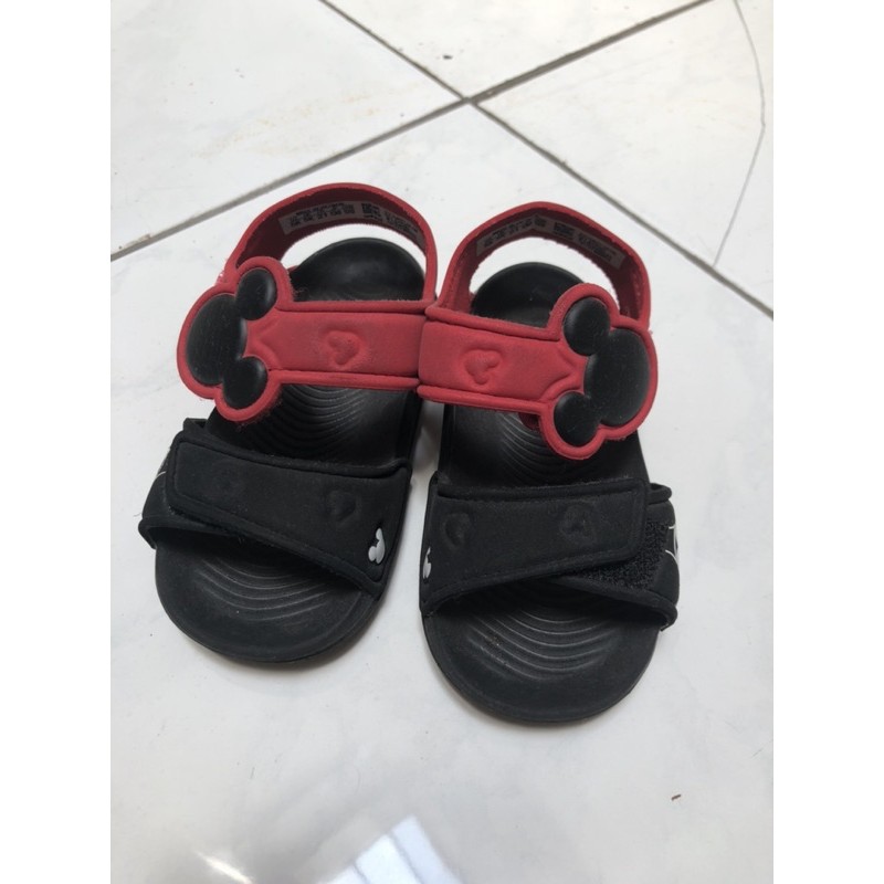 preloved sepatu sandal anak mickey mouse ORI