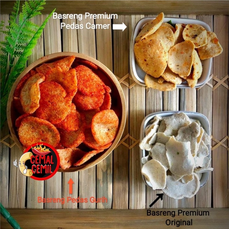 

Camilan Basreng premium pedas