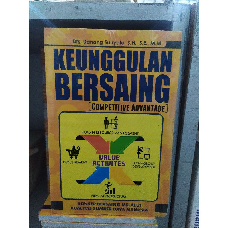 Buku Keunggulan Bersaing / Competitive Advantage