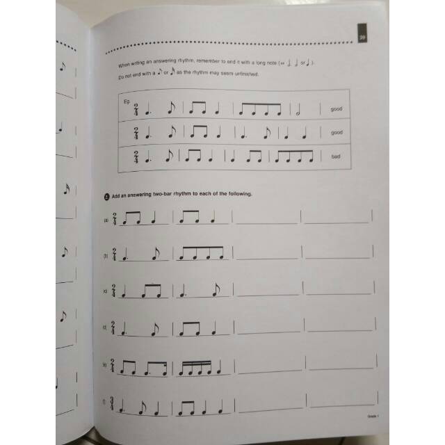 Buku Theory of Music Made Easy Grade 1 Lina Ng (cover putih tidak ada sticker)