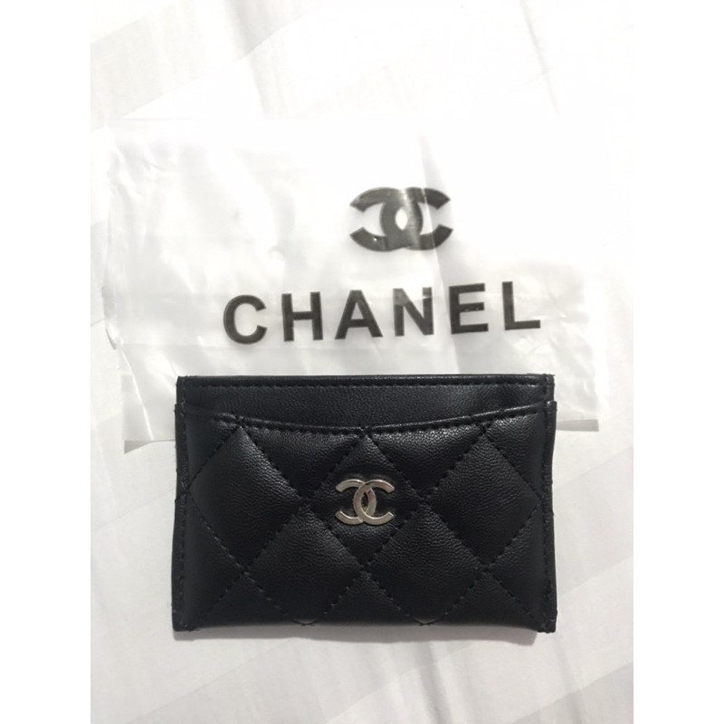 PRELOVED CHANEL VIP GIFT AUTHENTIC CARD HOLDER