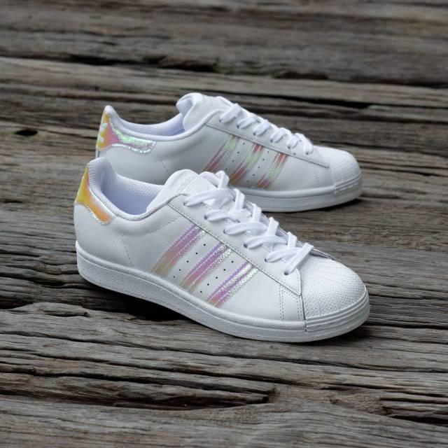 superstar holographic