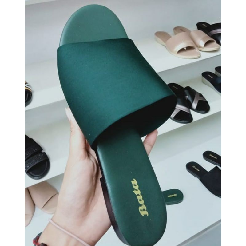 Bata sandal flat cewek