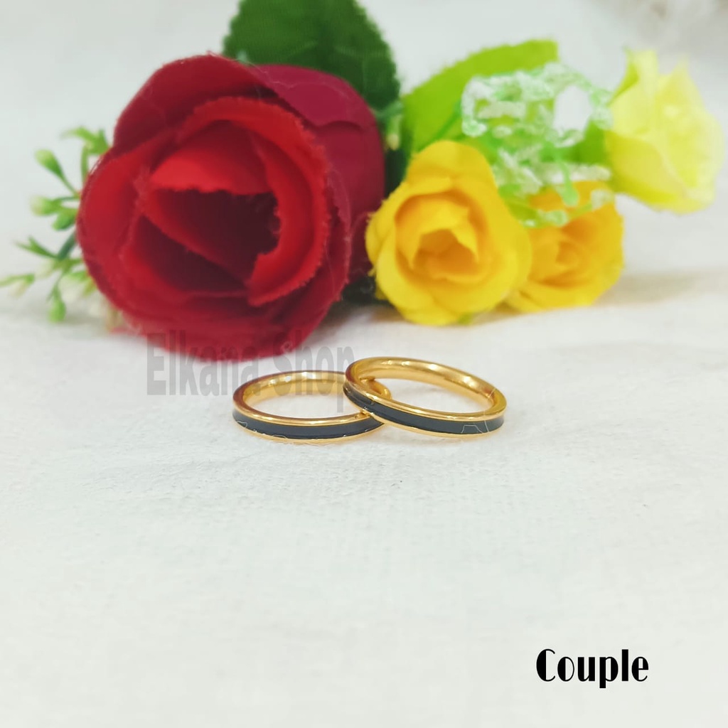 CINCIN COUPLE TITANIUM BLACK BERKELAS PERHIASAN ANTI KARAT&amp;ANTI LUNTUR