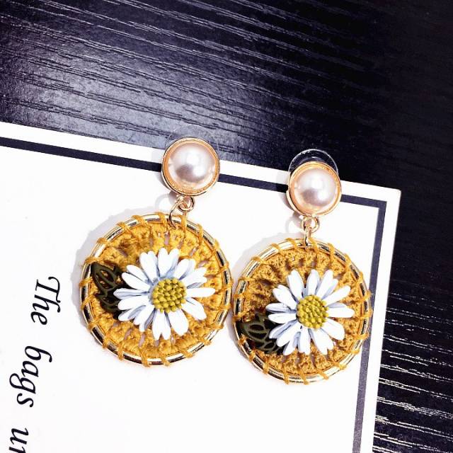 Anting Tahari