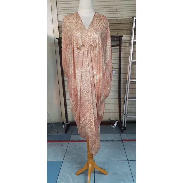 Kaftan batik.Kaftan batik viscose semi sutra lembut batik cap manual